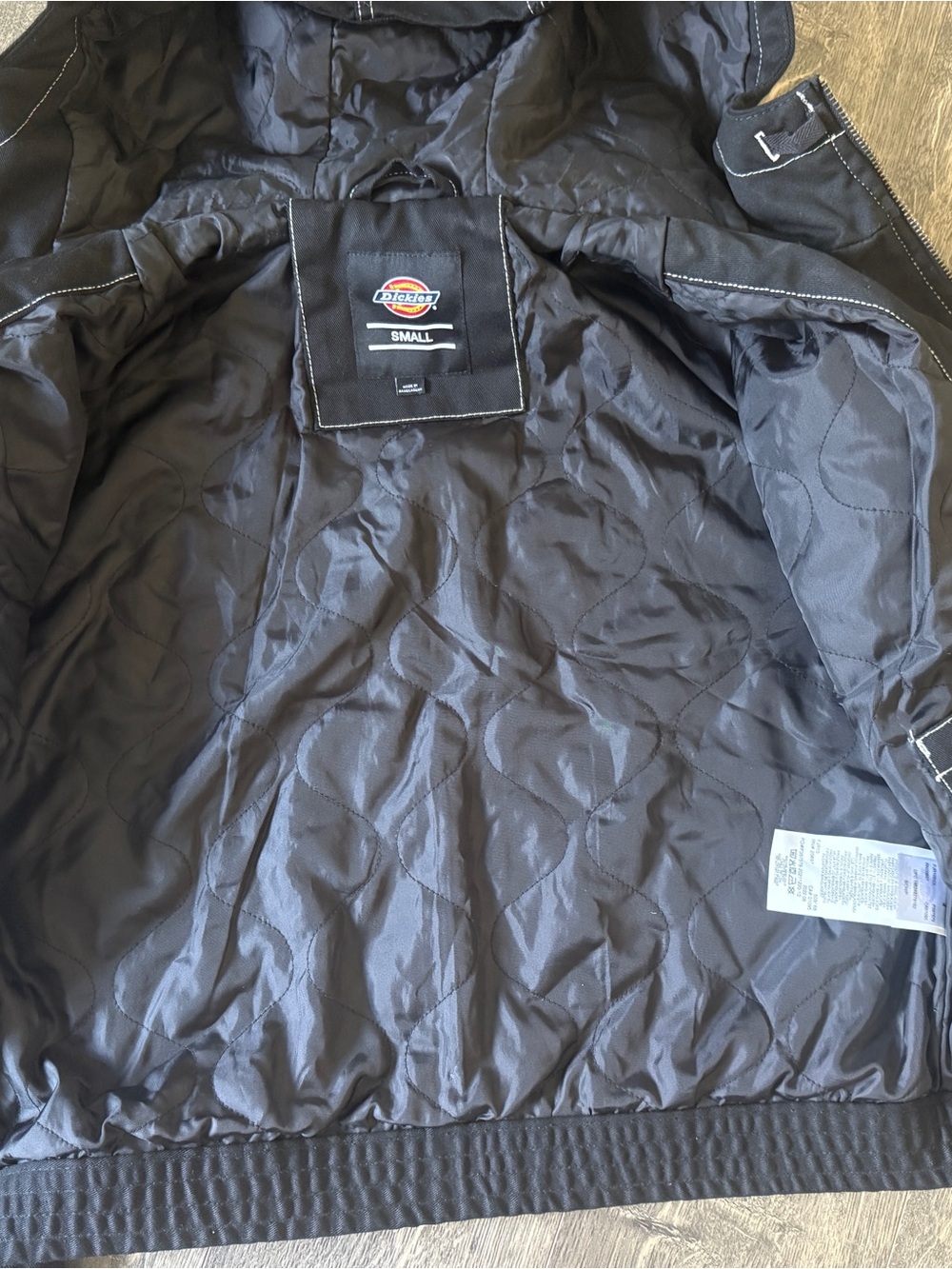 Dickies Black Hooded cropped jacket - Women’s Zip Front - Picture 4 of 5